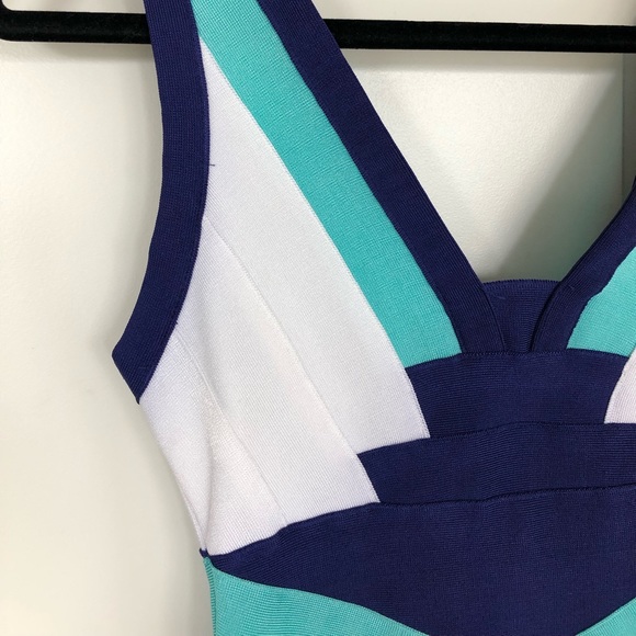 Colour Block Bodycon Midi Dress - Picture 3 of 6